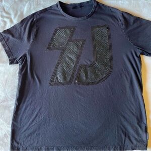 Authentic Men’s Sean John T-Shirt
Black
XXL